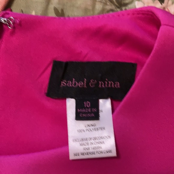 Adorable party dress in bright fuchsia pink size 10 - Picture 3 of 4